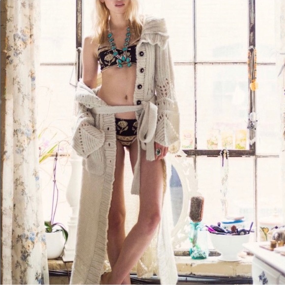 NWOT✨ Spell ⁺₊⋆ ☾⋆⁺₊ Tallulah Cardigan Cardi WITH Tie in Salt